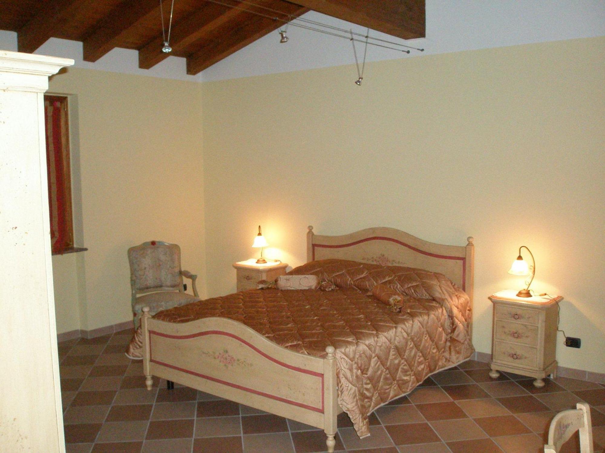 Bed And Breakfast Il Faggio Povegliano Veronese Екстериор снимка